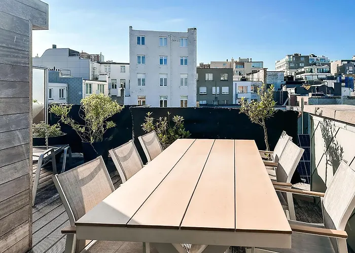 Modern Appartement Centrum Oostende Met Enorm Dakterras